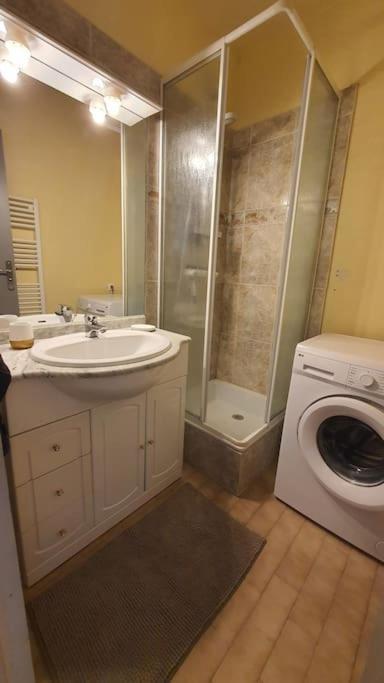 2 Pieces, Vue Sur Le Canal, - Coeur De Apartment Sete